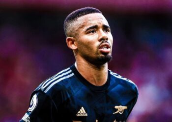 Gabriel Jesus já é visto treinando no CT do Palmeiras