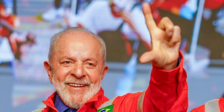 Governo determina que não existe valor máximo no pagamento do Bolsa Família