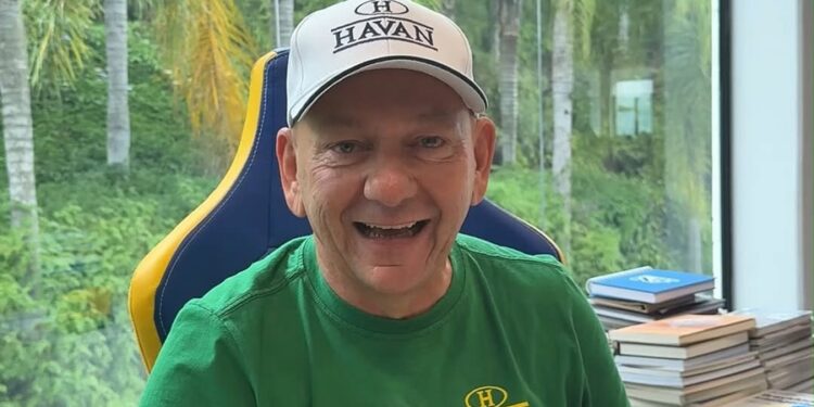Luciano Hang foi dono de bar antes de abrir a Havan