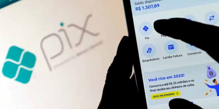 Receita Federal tem martelo batido sobre taxação de Pix acima de R$ 5 mil