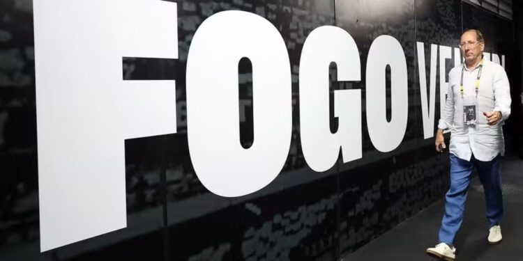 Botafogo quase abriu mão de R$ 122 milhões para negociar seus dois principais jogadores