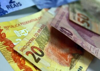 Trabalhadores CLT terão que se contentar com salário mínimo abaixo do esperado em 2026