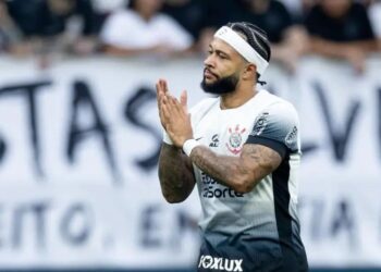 Memphis Depay é denunciado e vê paz no Brasil acabar