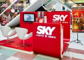 TIM, Claro e Vivo ganham nova rival custando menos de R$ 30 por mês: SKY agora tem linha de celulares