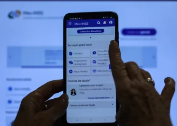 Quem recebe do INSS terá que fazer uma prova para continuar ganhando o pagamento em março