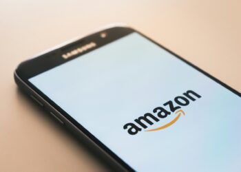 Quem faz entregas para a Amazon pode garantir bônus de R$ 5,2 mil sem fazer esforço