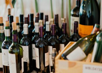 Como escolher o vinho certo para cada refeição