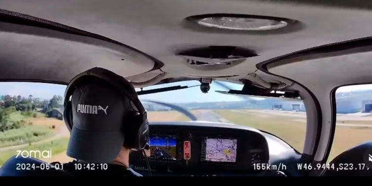 Jogador que recém saiu do Palmeiras pode seguir nova profissão como piloto de avião