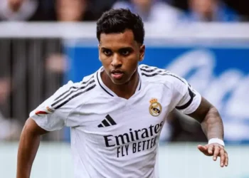 Real Madrid está disposto a pagar R$ 990 milhões pelo substituto de Rodrygo