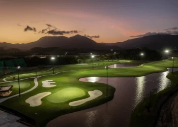 1º campo de golfe iluminado da América do Sul custou R$ 400 milhões e integra complexo de R$ 12 bilhões no Brasil