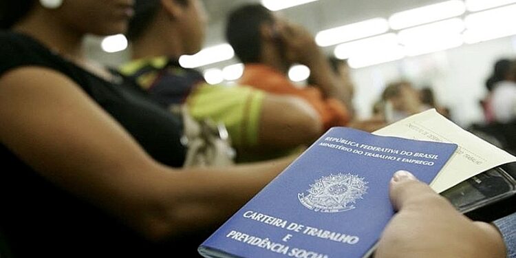 7 negócios para quem tem 50 anos ou mais conseguir uma renda extra em 2026