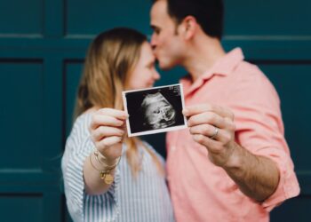 Estudo aponta 3 alimentos famosos que reduzem a fertilidade de homens e mulheres