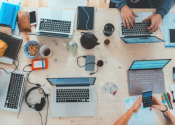 Capitais brasileiras dominam ranking de melhores cidades para empreender no Brasil