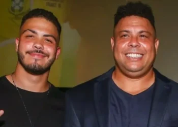 Enquanto o filho mais velho de Ronaldo Fenômeno é DJ, seu filho mais novo ganhou bolsa de estudos em universidade famosa