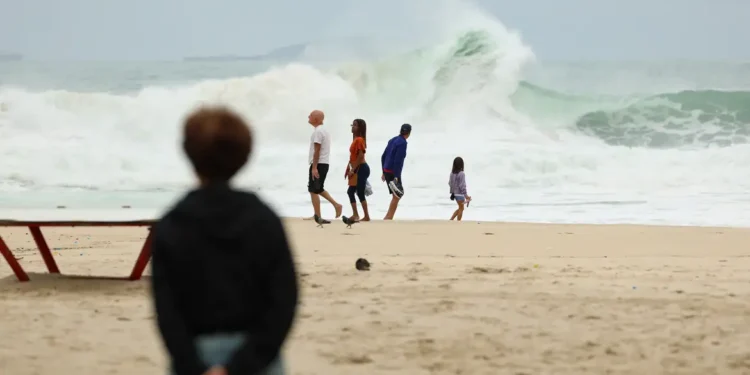 Verão vai durar mais tempo que o esperado no Brasil em 2026