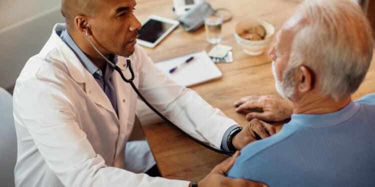 Médicos alertam sobre hábito comum nas manhãs de domingo