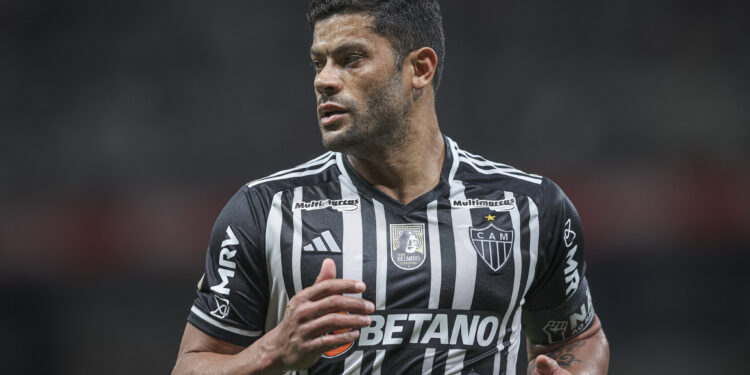 Filho de Hulk dá os primeiros passos como jogador profissional no futebol brasileiro