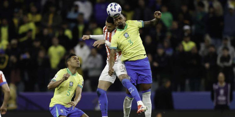 Por que Ancelotti parou de convocar o zagueiro Alexsandro?