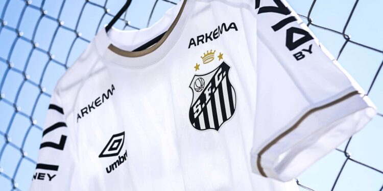 Santos coloca 5 jogadores na barca de saídas para a próxima janela