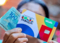 Beneficiários do Bolsa Família vão começar a semana com mais dinheiro na conta