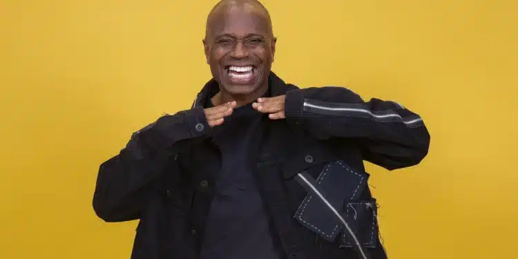 Edilson Capetinha reaparece em nova função após ser expulso do BBB