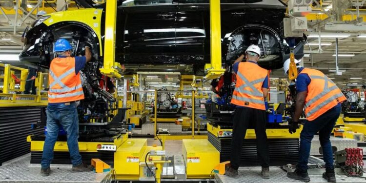 Chineses vão empregar 10.000 pessoas em novo megacomplexo industrial de R$ 5,5 bilhões no Brasil