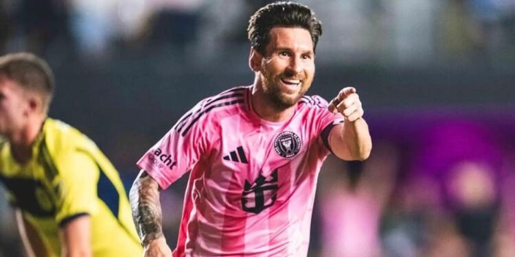 Rivais dentro e fora de campo: Messi compra clube espanhol logo depois de Cristiano Ronaldo