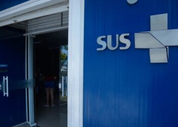 Pacientes do SUS que fazem tratamento em outra cidade poderão ganhar ajuda de custo