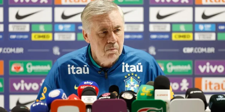 Enquanto Ancelotti ganha R$ 5 milhões no Brasil, técnico da Argentina recebe valor humilde