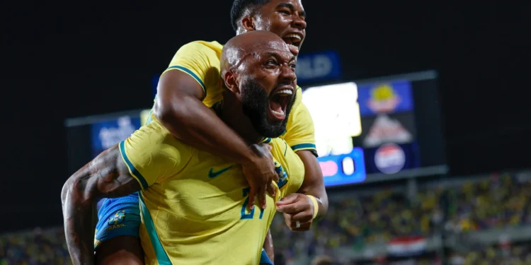 Márcia Sensitiva determina França favorita na Copa do Mundo e fala sobre chance do Brasil