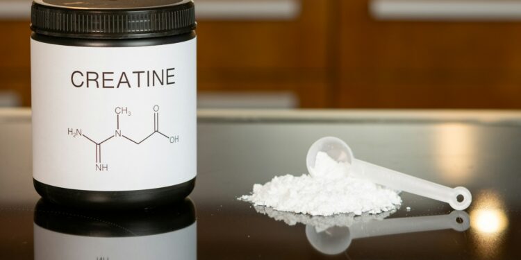 Idosos acima de 70 anos podem tomar creatina todos os dias?