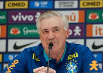 Primeira residência de Carlo Ancelotti no Brasil tem 120 m² com vista para o mar e custa R$ 5 mil por dia