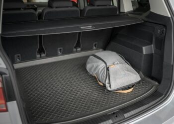 Carro com maior porta-malas do Brasil supera 2 mil litros de espaço e vira xodó das famílias grandes