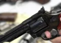 Nova lista de profissões deve ganhar direito a porte de arma no Brasil