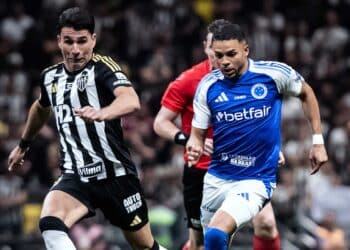 Cruzeiro quer aplicar chapéu no Galo para contratar reforço de quase R$ 70 milhões