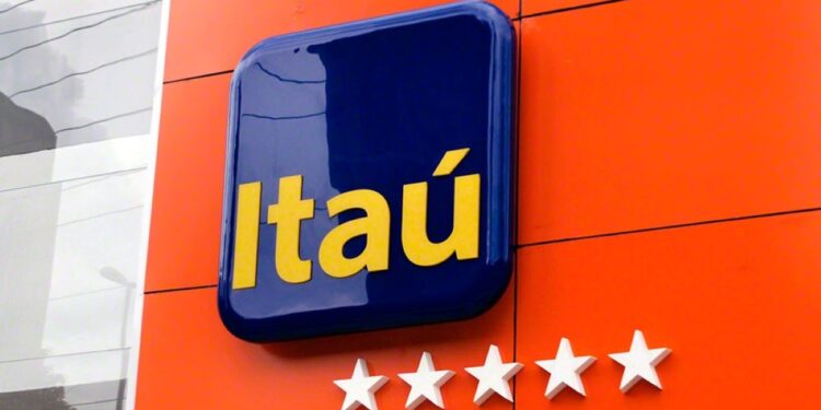 Itaú faz anúncio para todos os clientes sobre nova mudança