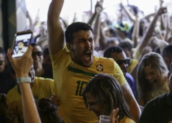 Seleção Brasileira enfrenta a Argentina nesta sexta-feira 10/04 às 20 horas