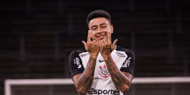 Enquanto Yuri Alberto custa R$ 2 milhões por mês, Lingard recebe salário humilde no Corinthians