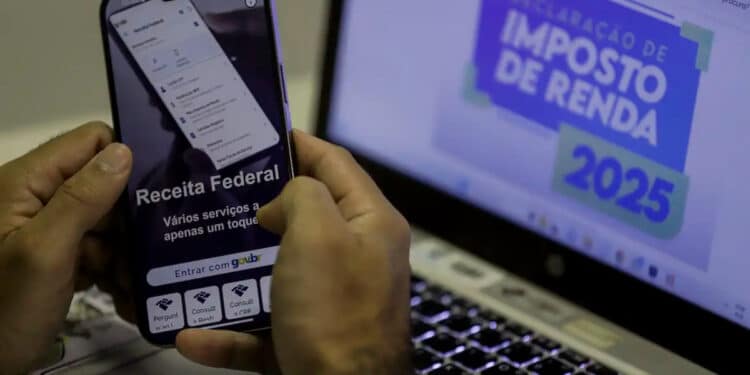 Casais devem somar valores na declaração do Imposto de Renda?