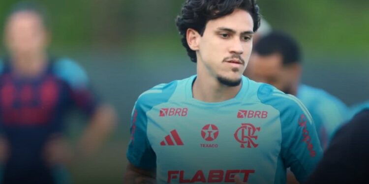 Flamengo mira substituto de quase R$ 90 milhões para Pedro