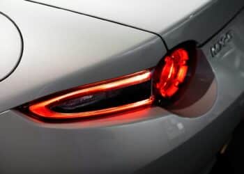 Carros zero km deverão seguir nova regra da luz de freio a partir do dia 7 de julho neste lugar