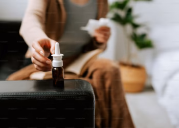 Cientistas desenvolvem spray nasal capaz de regenerar a memória de idosos