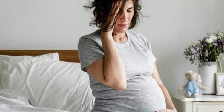 Pesquisadores descobrem por que mulheres grávidas sofrem com enjoos