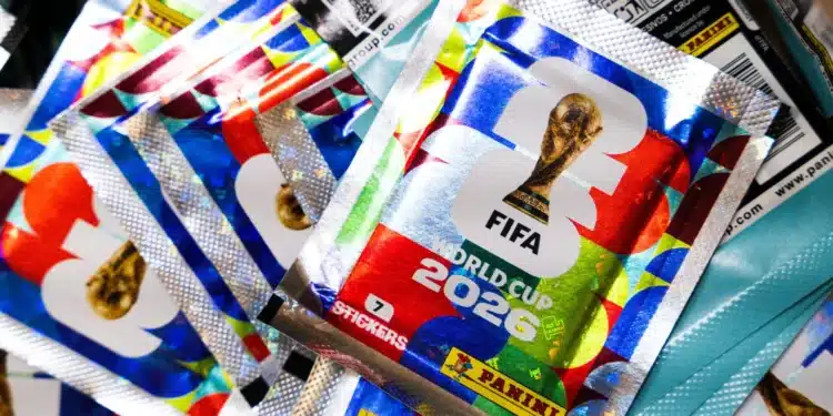 FIFA anuncia o fim dos álbuns de figurinhas da Copa do Mundo da Panini