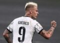 Enquanto Yuri Alberto ganha R$ 1,7 milhão no Corinthians, salário de Róger Guedes no Catar é muito maior