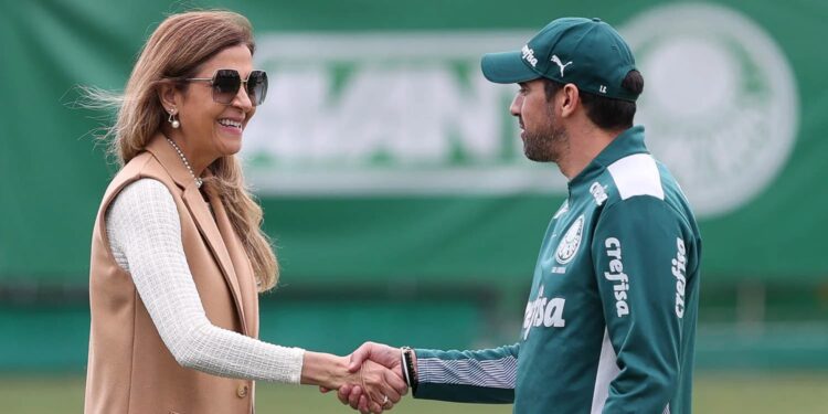 Palmeiras coloca R$ 200 milhões na mesa para voltar reforçado após a Copa do Mundo
