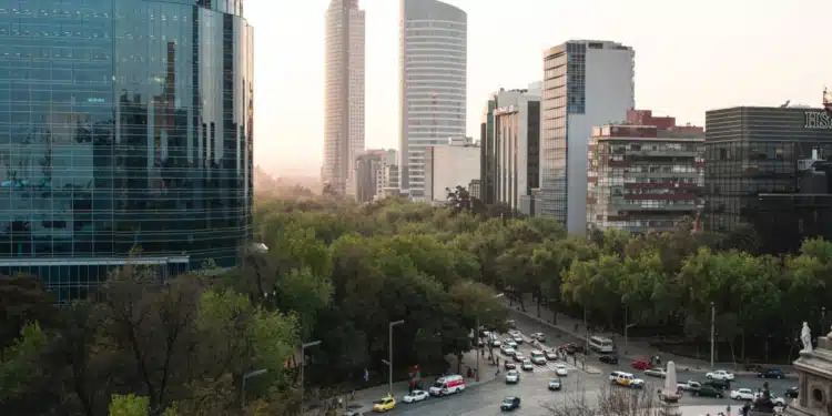 Cientistas alertam que cidade-sede da Copa do Mundo está afundando 2 cm por mês