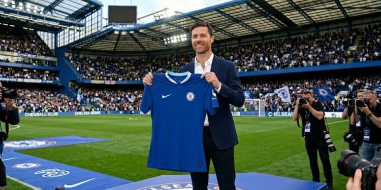 Xabi Alonso não será apenas técnico do Chelsea e vai trabalhar em outras áreas