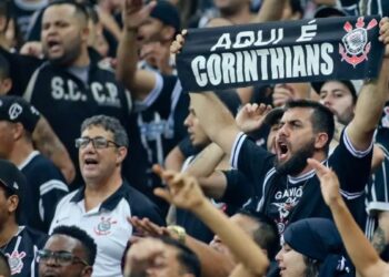 CBF libera e camisa 2 tem data marcada para estrear no Corinthians