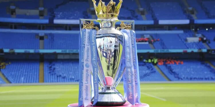 Treinador brasileiro pode assumir gigante da Premier League